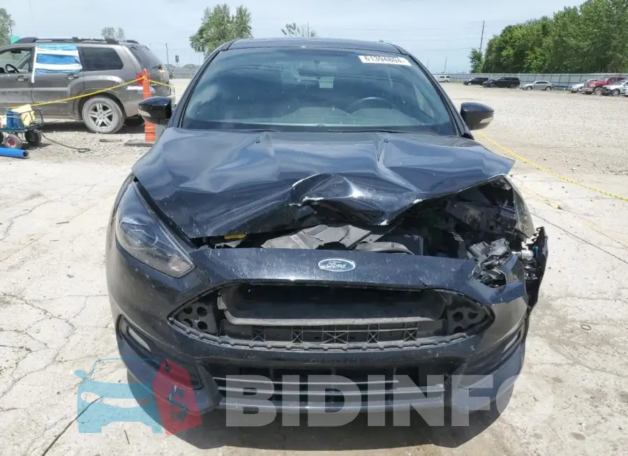 1FADP3L96GL374202 Photo# 5