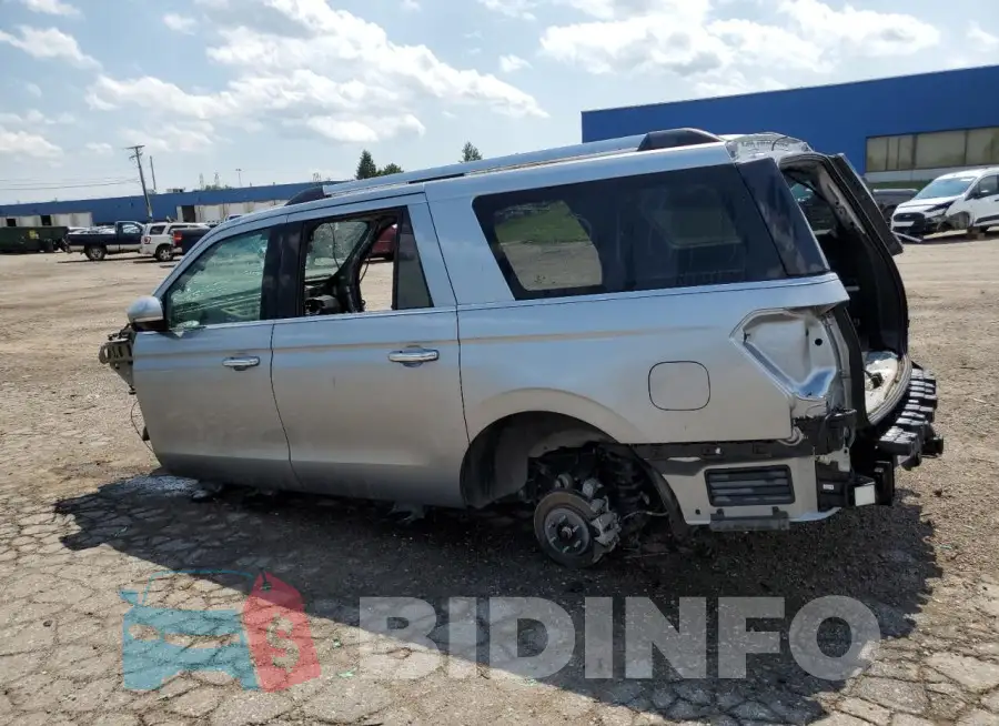 1FMJK2A80PEA03018 Photo# 2