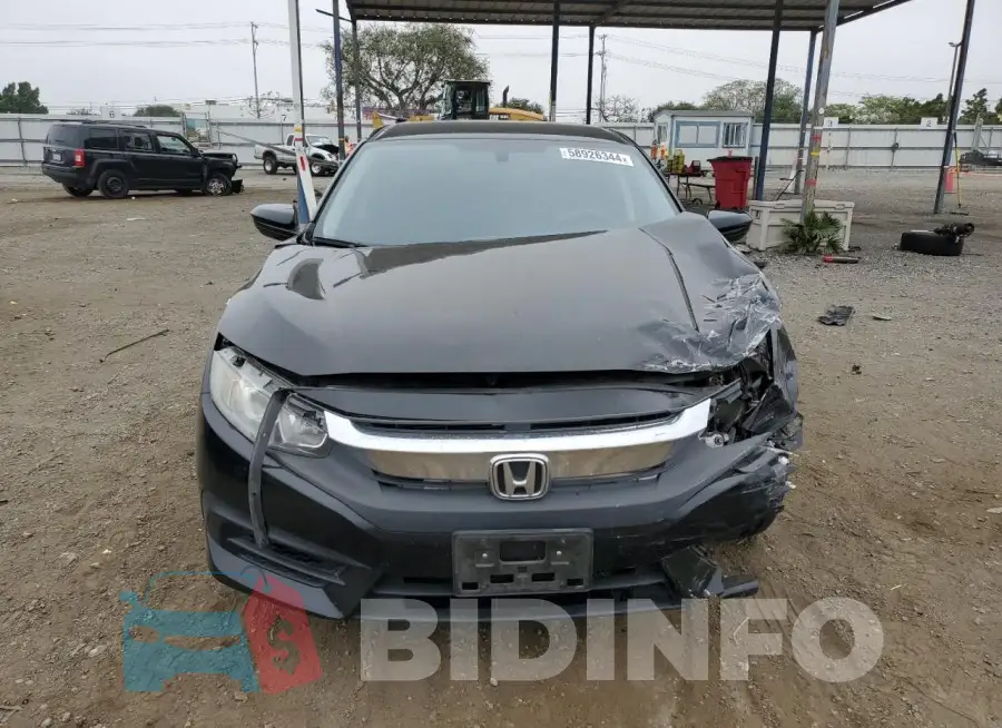 19XFC2F50HE203330 Photo# 5