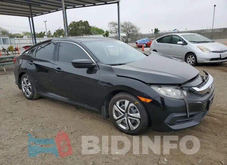19XFC2F50HE203330 Photo# 4