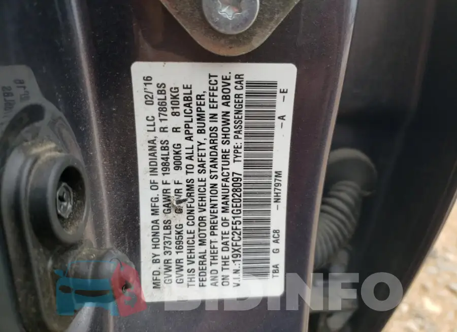 19XFC2F51GE028097 Photo# 12