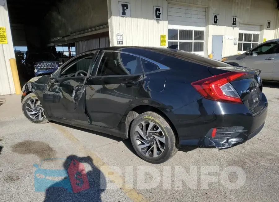 19XFC2F74HE031823 Photo# 2