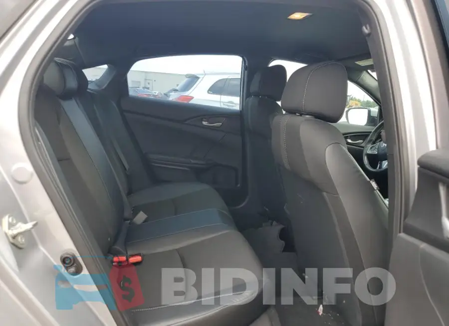 19XFC2F87LE013995 Photo# 10
