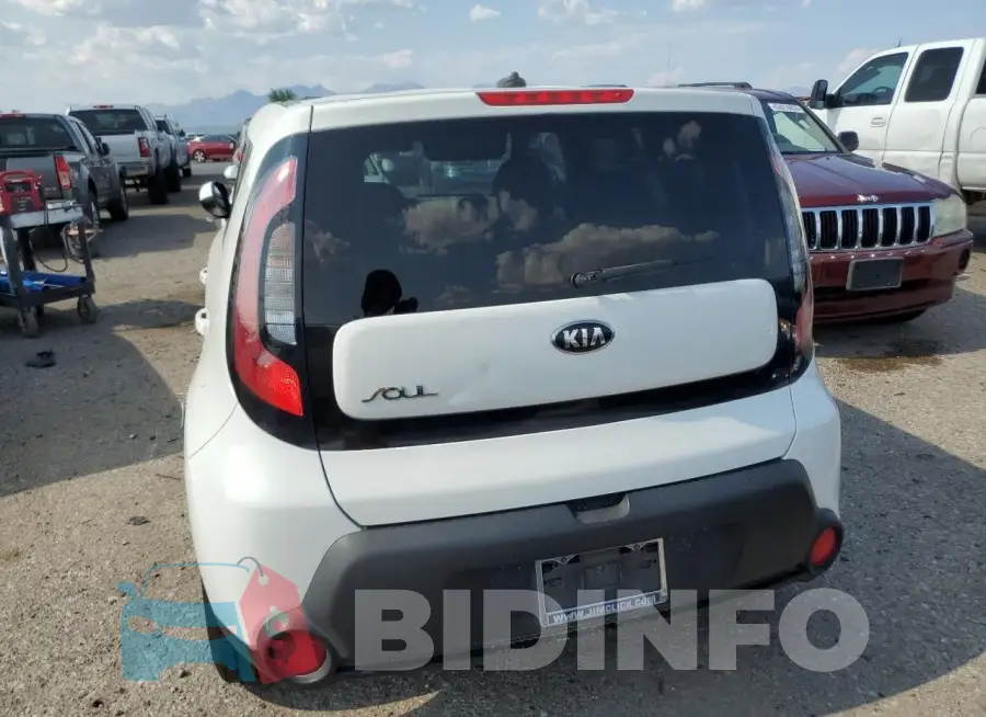 KNDJN2A2XF7789890 Photo# 6