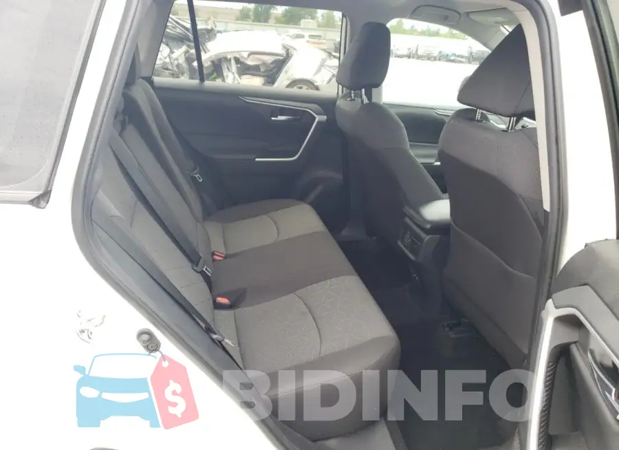 2T3P1RFV8MC154106 Photo# 10