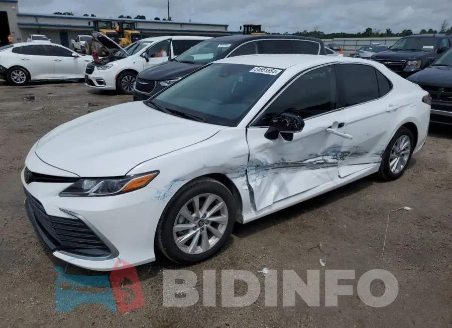 4T1R11AK1RU886616 Photo# 1