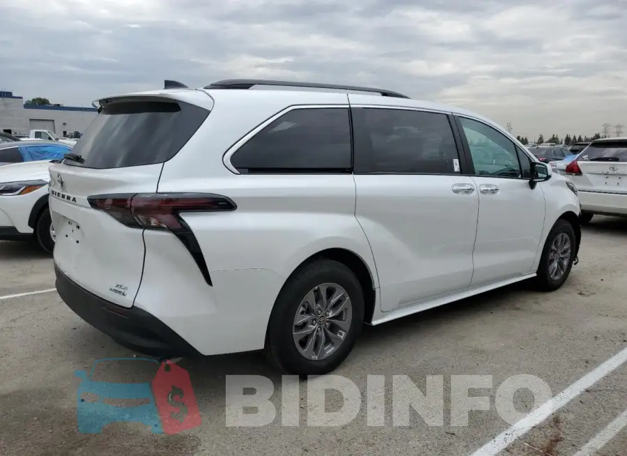 5TDJRKEC2RS211218 Photo# 3