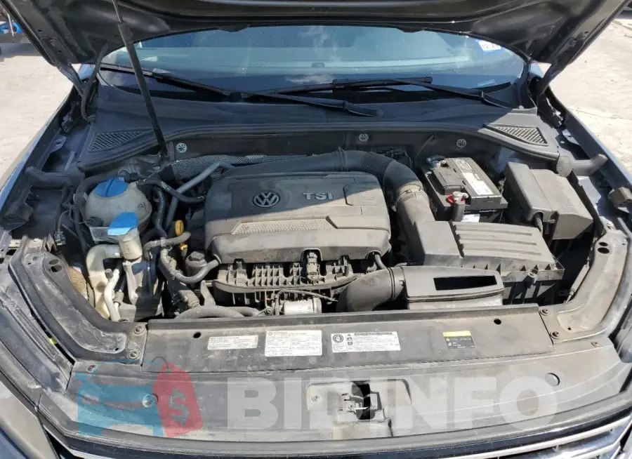 1VWBS7A37GC039145 Photo# 11