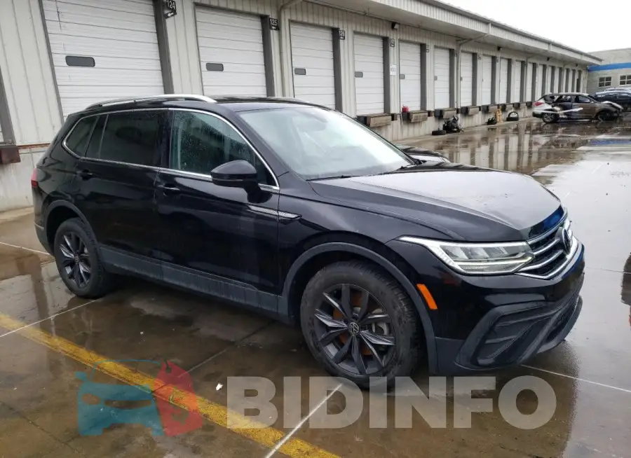 3VV3B7AX5NM062723 Photo# 4