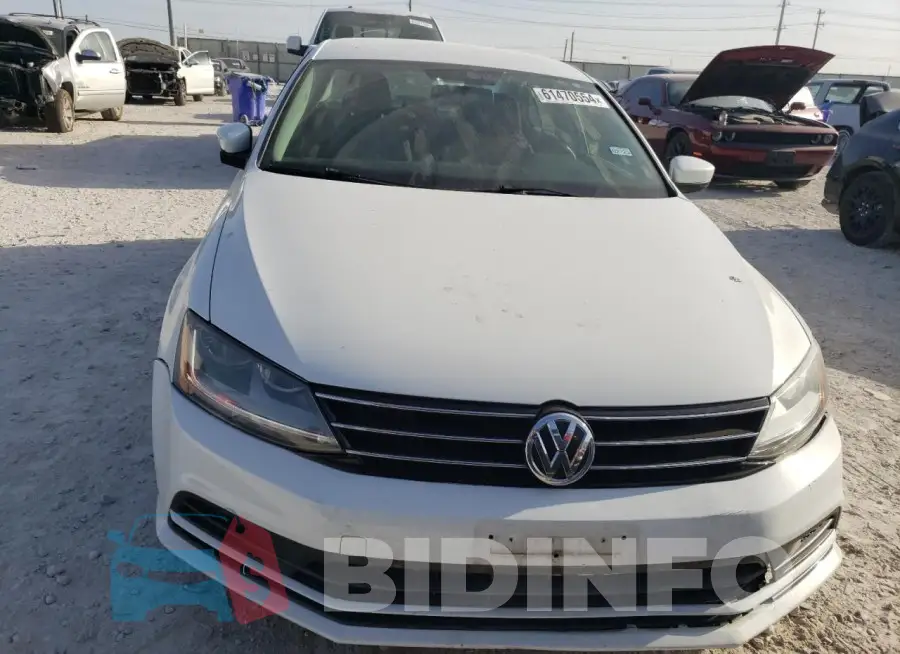 3VW2B7AJ7HM205565 Photo# 5
