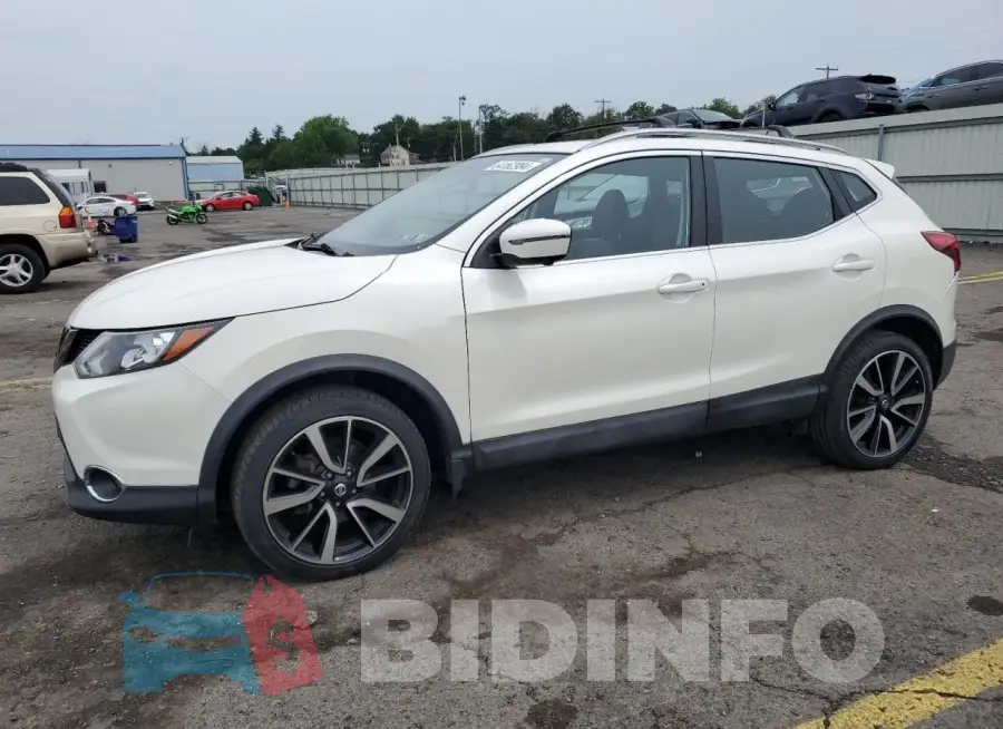 JN1BJ1CR6HW106177 Photo# 1