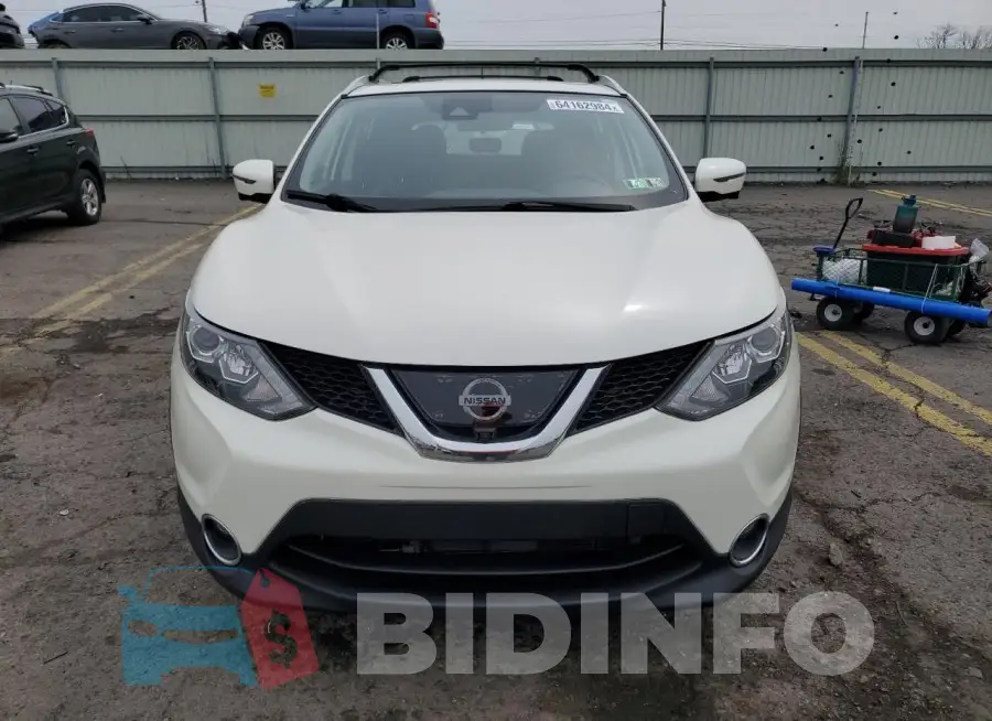 JN1BJ1CR6HW106177 Photo# 5
