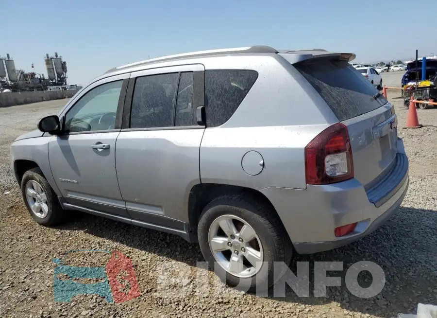1C4NJCBA2FD438580 Photo# 2