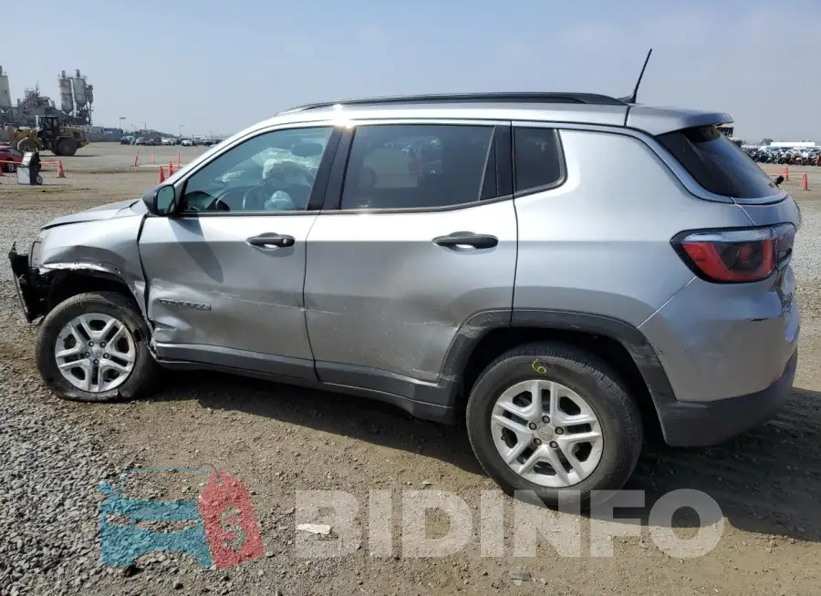 3C4NJDAB4LT210067 Photo# 2