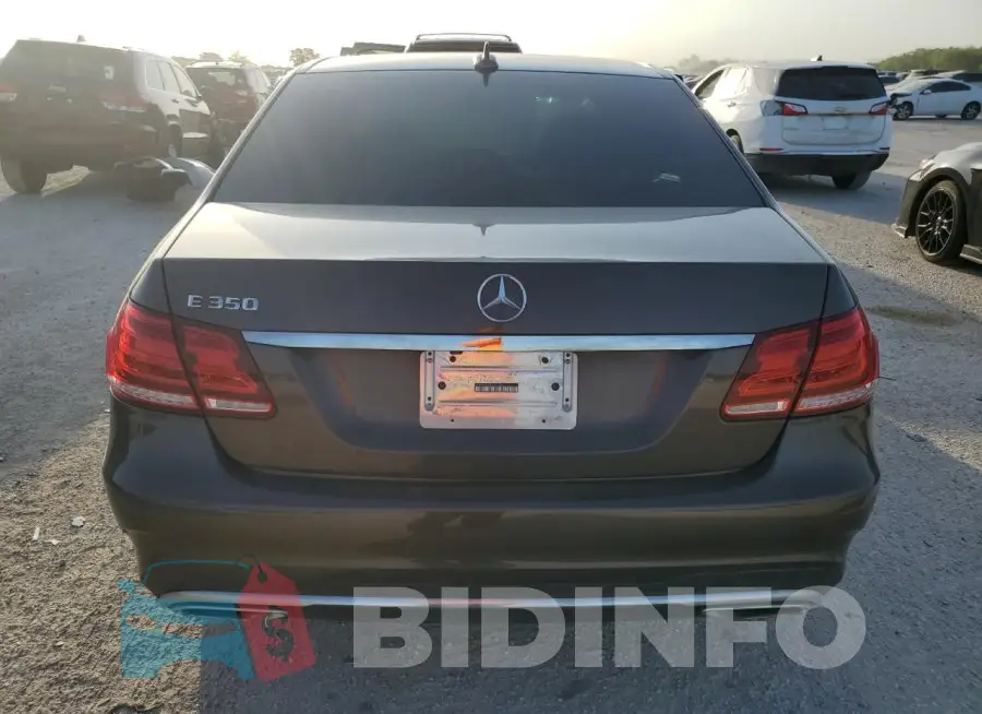WDDHF5KB4FB121338 Photo# 6