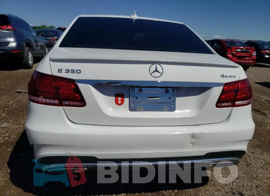 WDDHF8JB1FB120246 Photo# 6