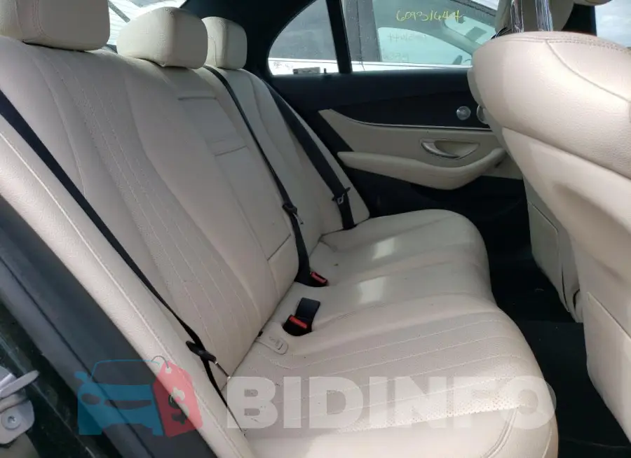WDDZF4KB2HA195042 Photo# 10