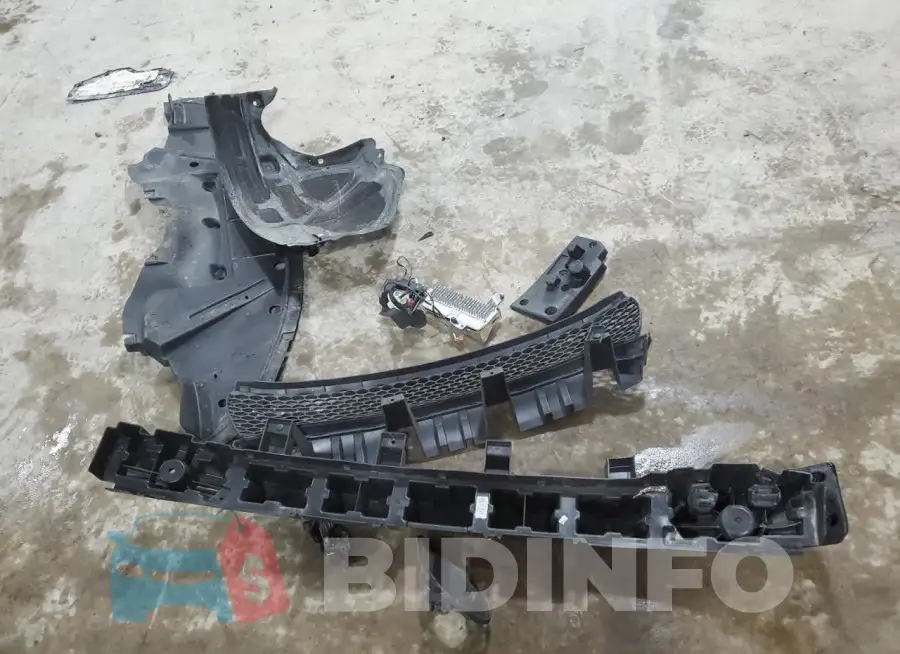 2C3CDXCT5LH232596 Photo# 12