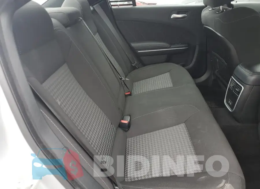 2C3CDXHG4PH575949 Photo# 10