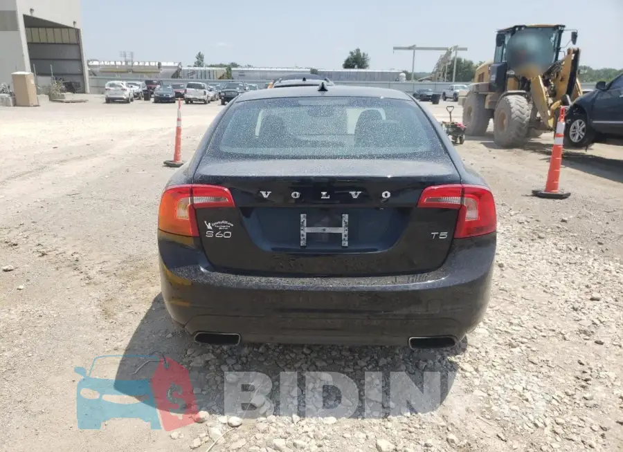 YV126MFK9F1344348 Photo# 6