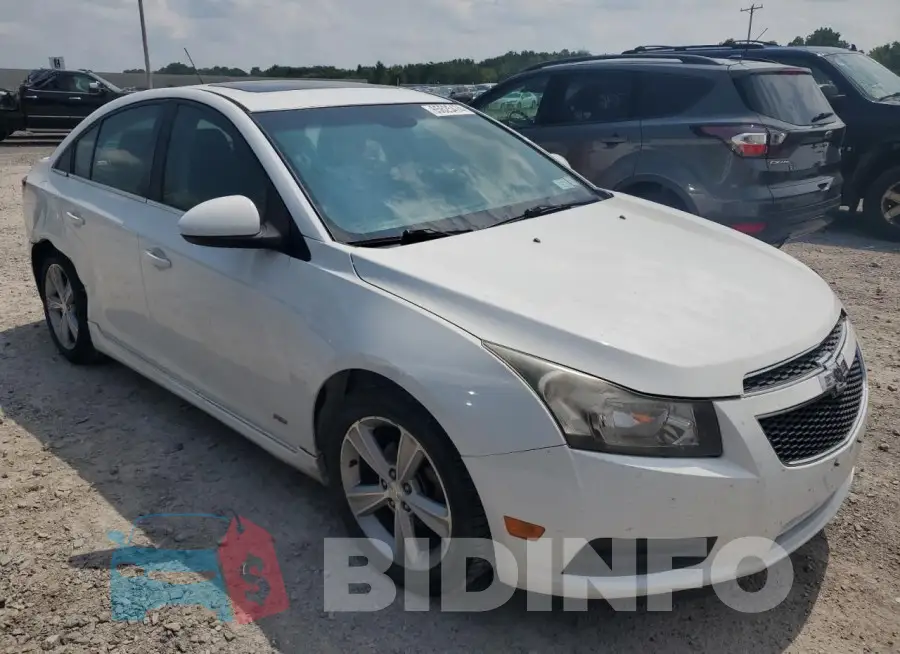 1G1PE5SB3F7192342 Photo# 4