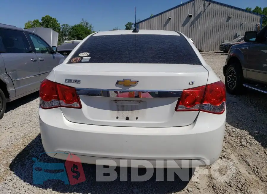 1G1PE5SB5F7285461 Photo# 6