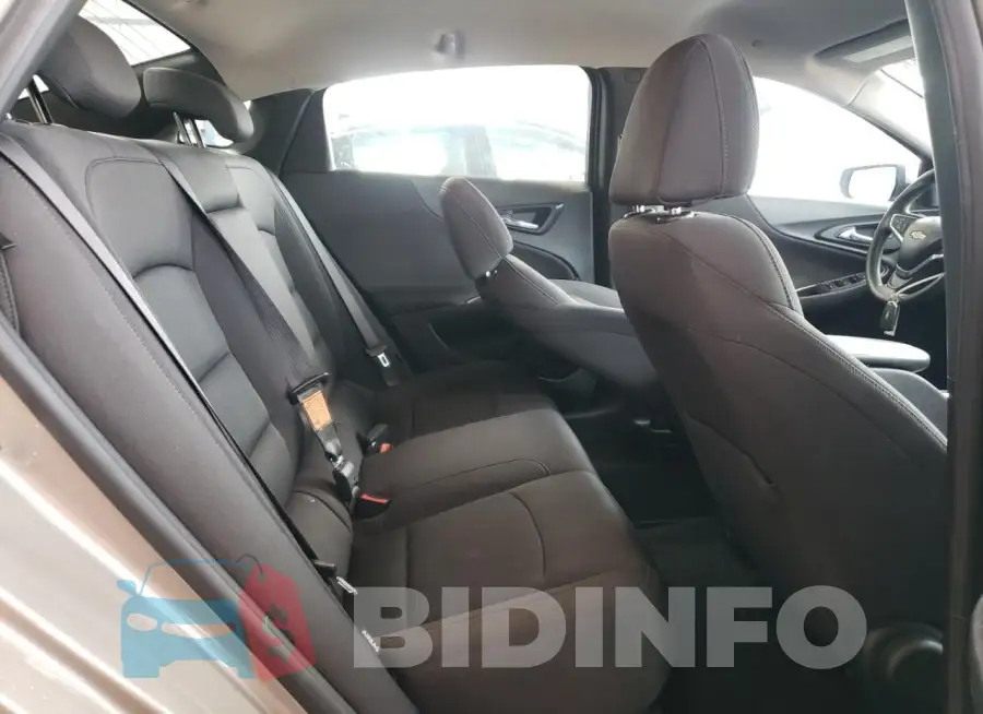 1G1ZD5ST2NF179574 Photo# 10