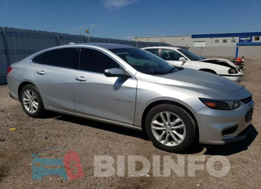 1G1ZD5ST4JF138082 Photo# 4