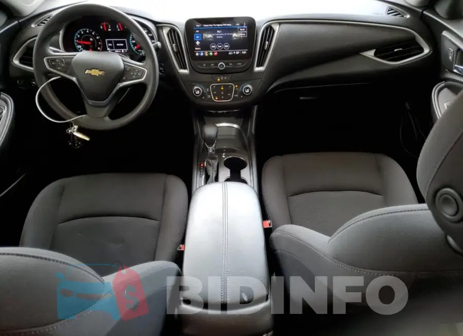 1G1ZD5ST4NF193203 Photo# 8