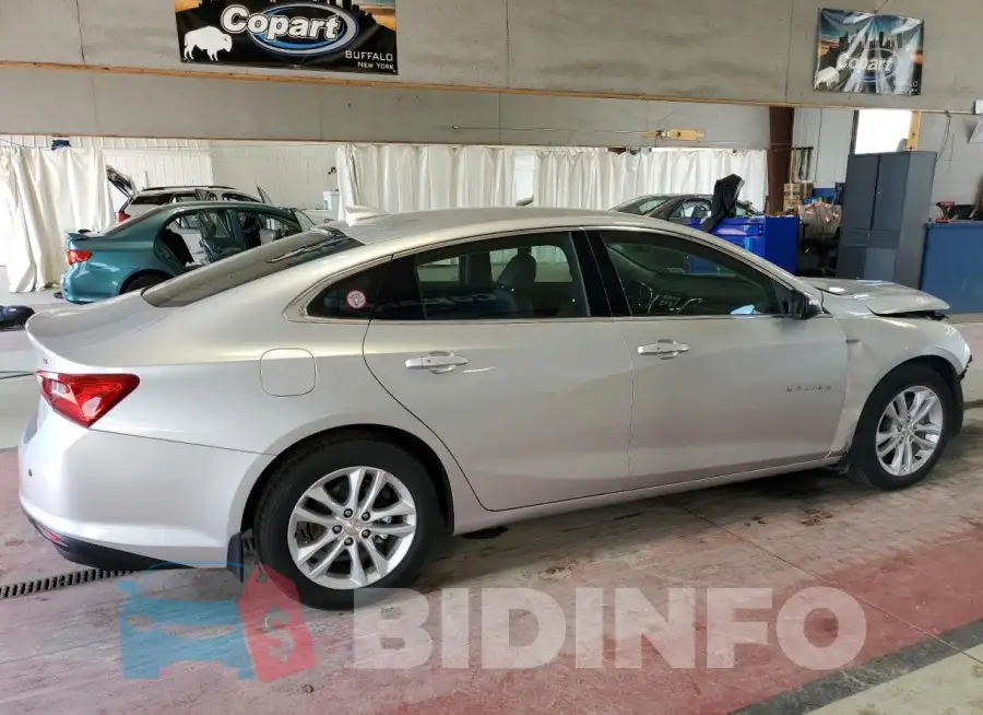 1G1ZD5ST6JF112423 Photo# 3