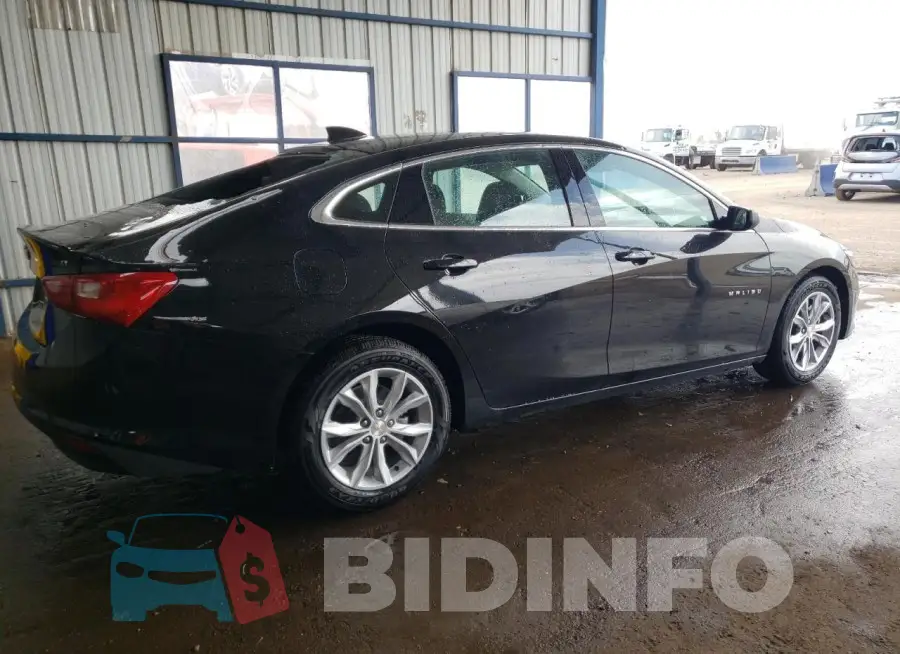 1G1ZD5ST7RF215801 Photo# 3