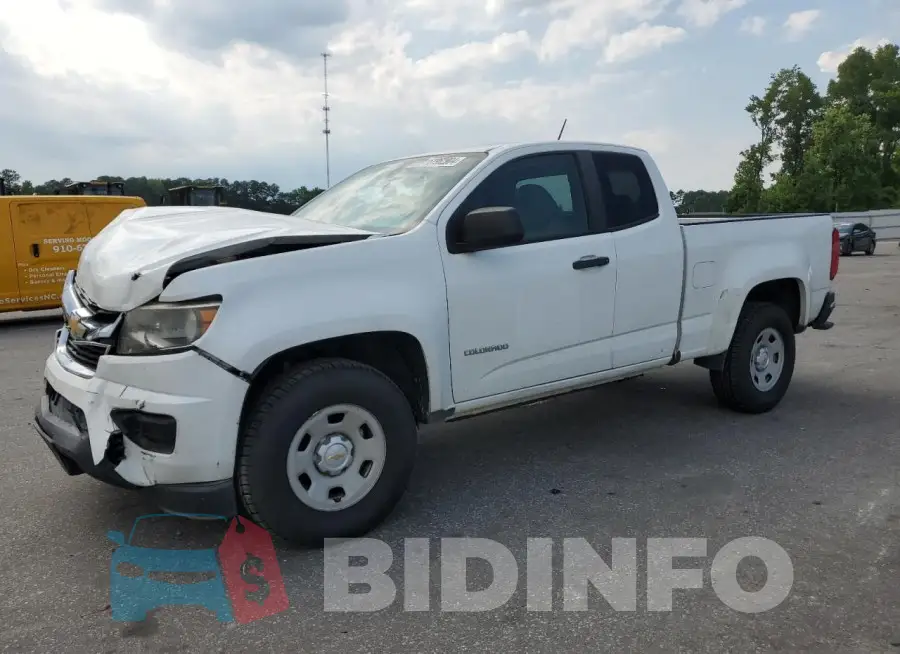 1GCHSAEA5F1228521 Photo# 1