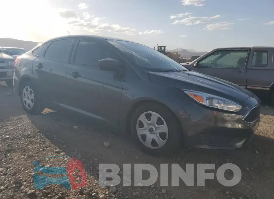 1FADP3E24GL387921 Photo# 4