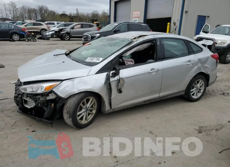 1FADP3F24GL304194 Photo# 1