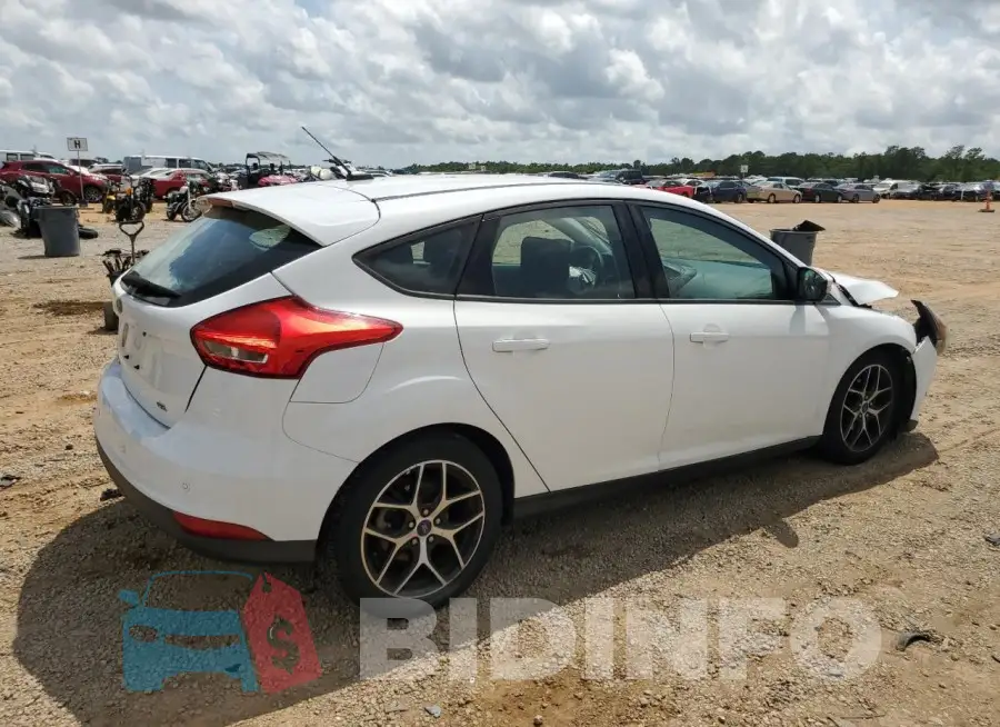 1FADP3M25HL224925 Photo# 3