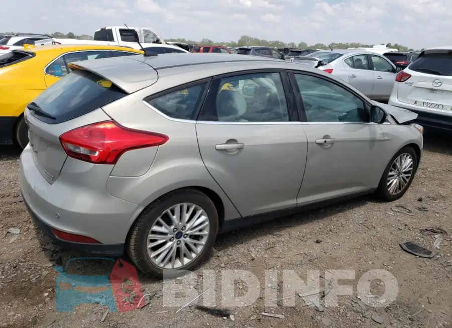 1FADP3N25GL241236 Photo# 3