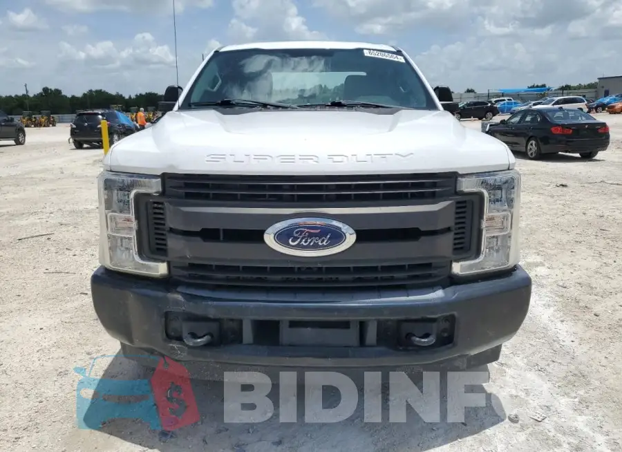 1FT7X2A67KED84681 Photo# 5