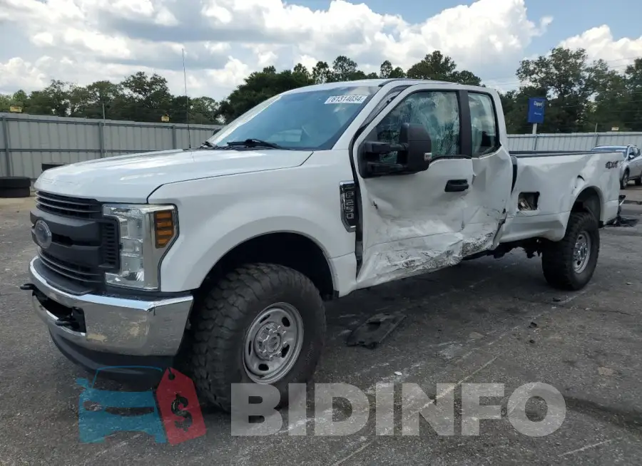 1FT7X2B61KEE36224 Photo# 1