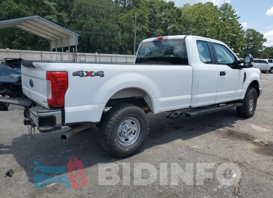 1FT7X2B61KEE36224 Photo# 3