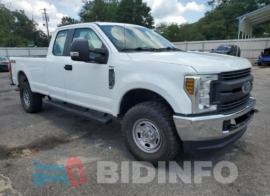 1FT7X2B61KEE36224 Photo# 4