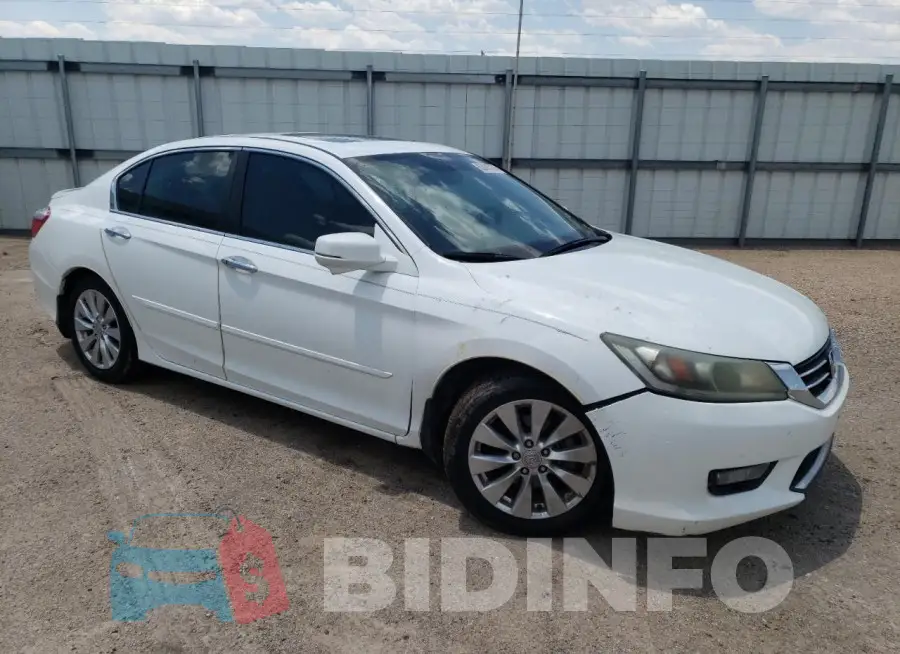 1HGCR2F73FA245947 Photo# 4