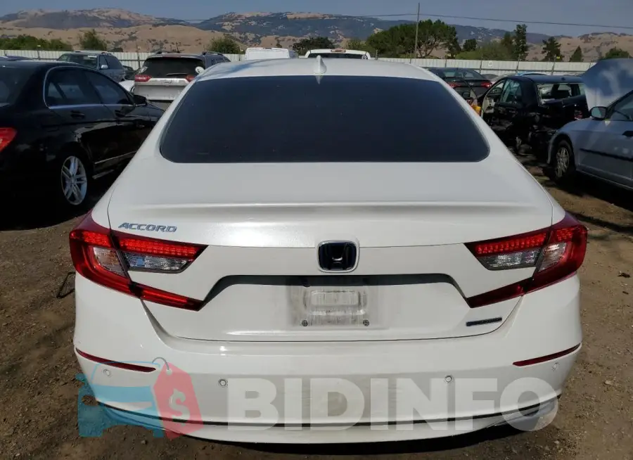 1HGCV3F54MA016867 Photo# 6