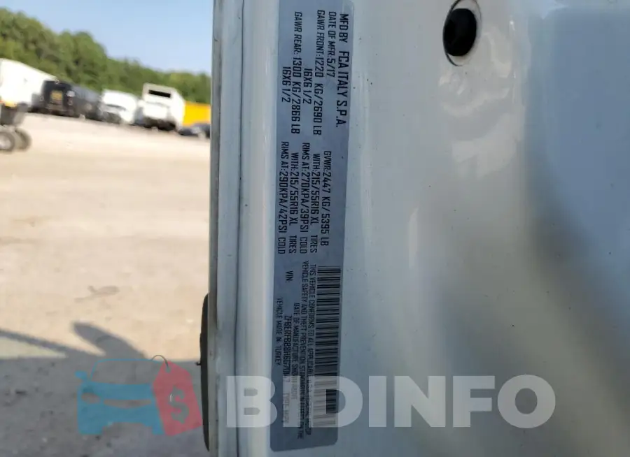 ZFBERFBB8H6G70147 Photo# 14