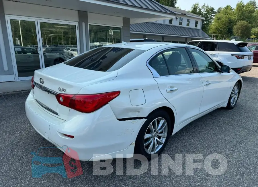 JN1BV7AR2FM421920 Photo# 4