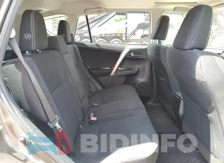 JTMRFREV8FD120239 Photo# 11