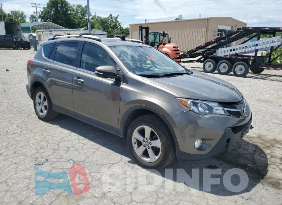 JTMRFREV8FD120239 Photo# 4