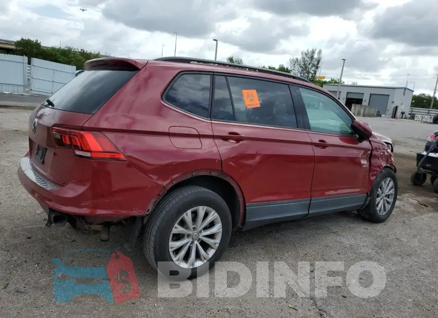 3VV1B7AX0KM150825 Photo# 3