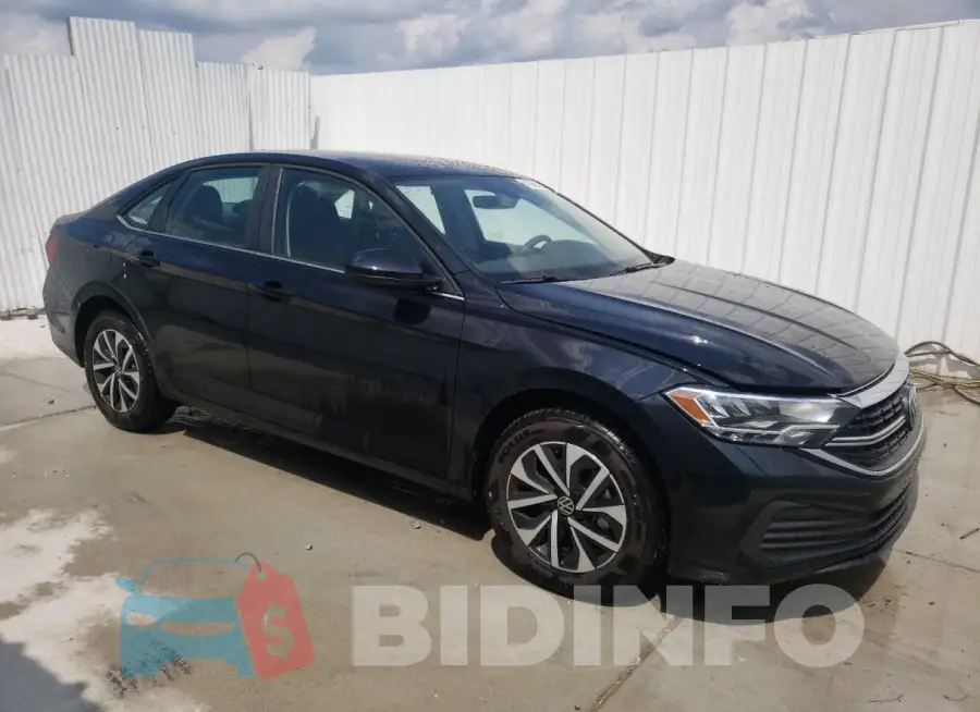3VW5M7BU3RM092604 Photo# 4