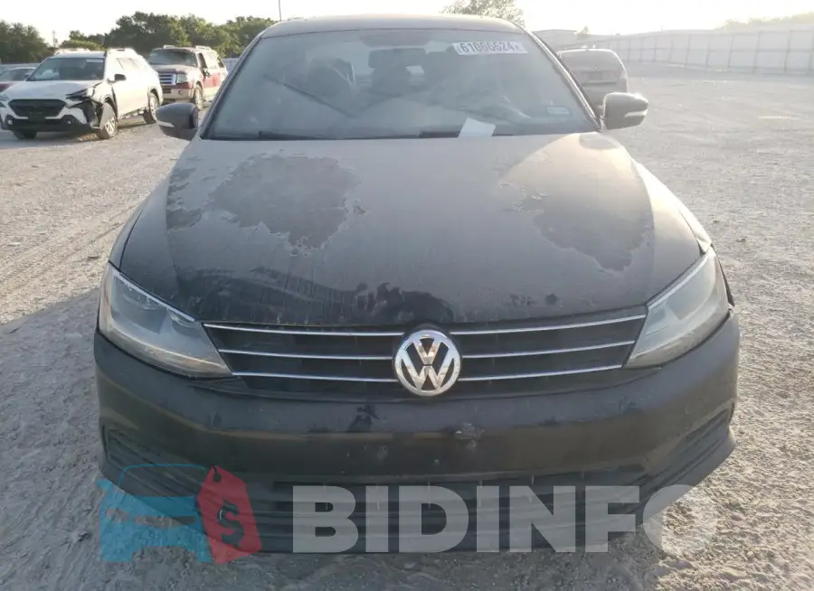 3VWD67AJ7GM353677 Photo# 5