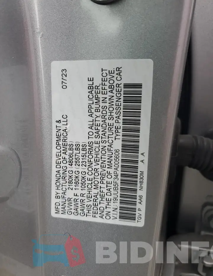 19UUB5F34PA005606 Photo# 12